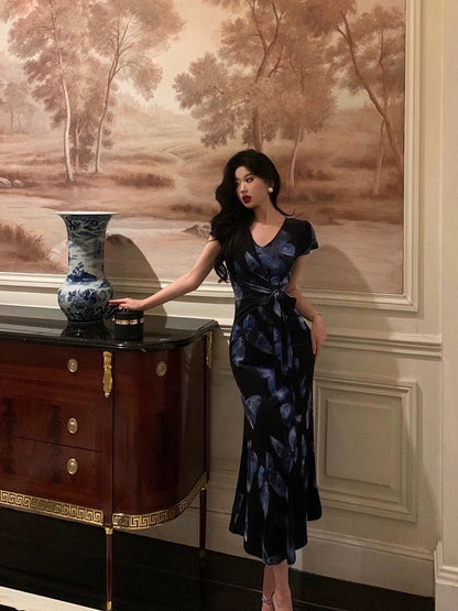 Ge Fuzhen Velvet Butterfly Print Dress Women 2024 Summer New Retro Style V-neck Lace-up Waist Long Dress