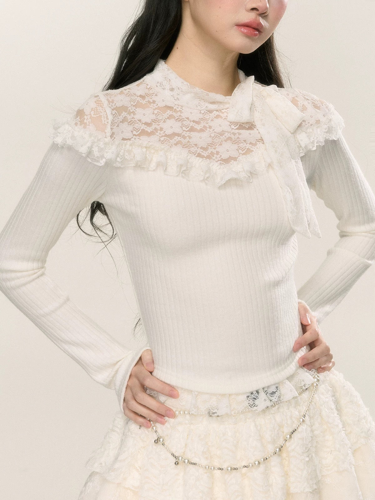 Shao Yeyan lace sniper fungus edge sweet and spicy stitching knitted sweater women's autumn and winter long sleeve hollow bottoming top