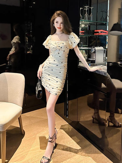 women's short polka dot pleated dress