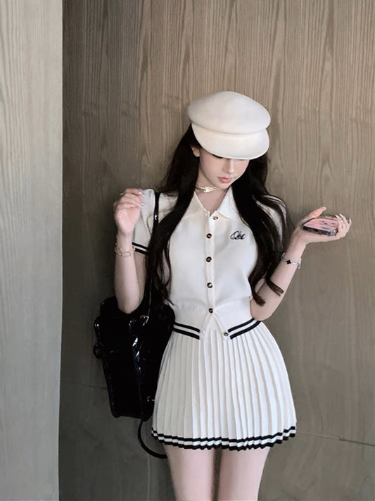 Xiaoxiangfeng College Suit Women's Summer French Polo Neck Knitted Top + Pure Desire Pleated Skirt Two-piece Set