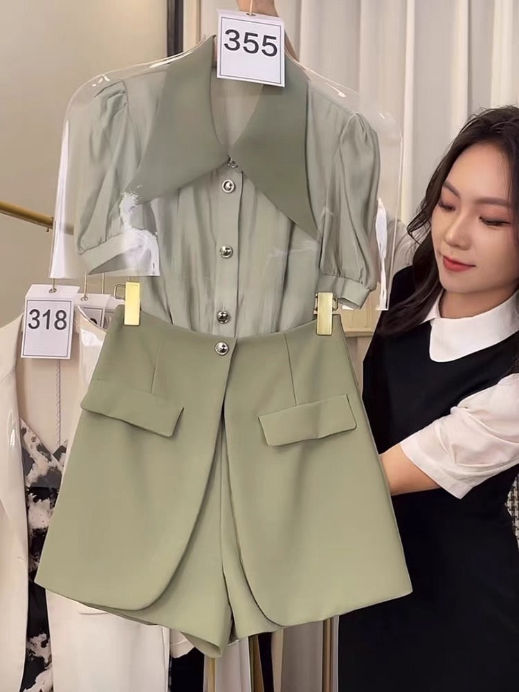 2023 new summer style internet celebrity small fragrant style high-end small dress casual short-sleeved shirt shorts two-piece suit for women