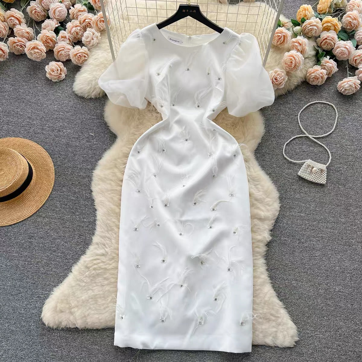 French high-end heavy industry nail diamond feather tassel round neck dress women's slim and elegant puff sleeve dress long dress (D0982)