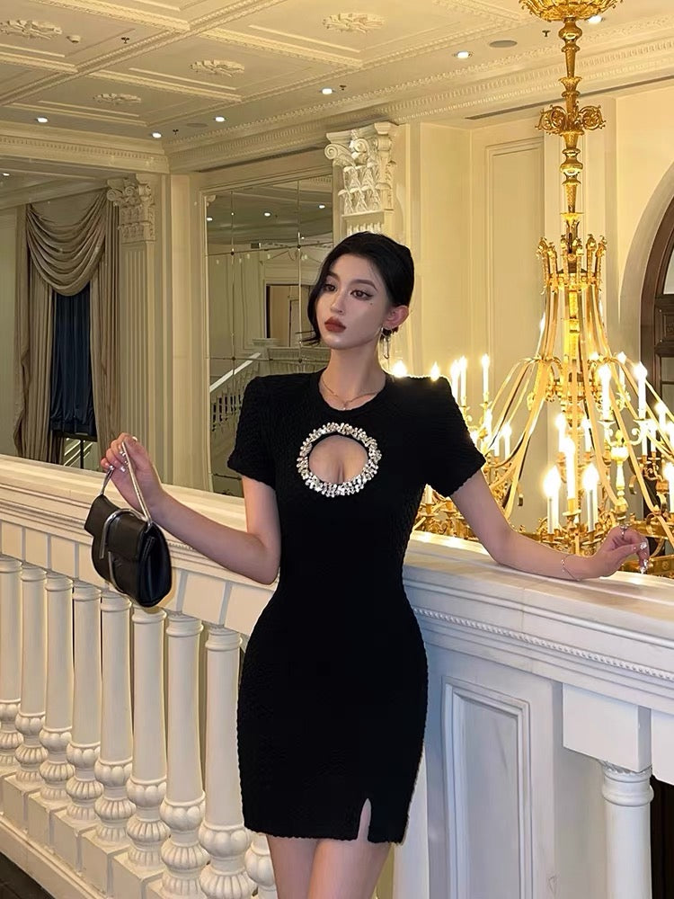 Heavy industry black diamond dress for women 2023 summer new Hepburn style textured high-end temperament slim skirt