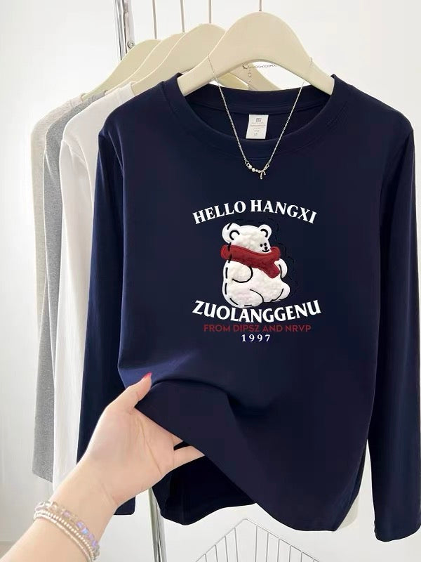2025 Early Autumn New Style Bottoming Shirt Western Style Straight Shoulder Women's Long Sleeve T-shirt Round Neck College Style Letter Printed Top