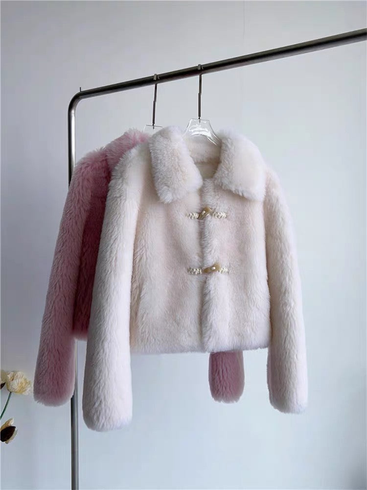 Autumn and winter new square collar pure wool short jacket warm sheep sheared gentle composite fur integrated Haining temperament T3468