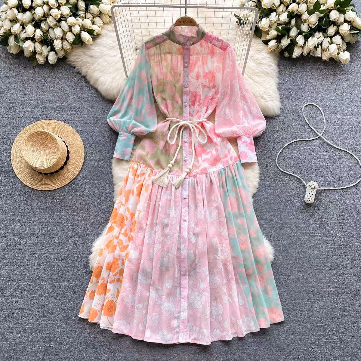 Spring and summer thin French high-end stand-up collar single-breasted lantern long-sleeved lace-up waist-length printed dress (D0981)