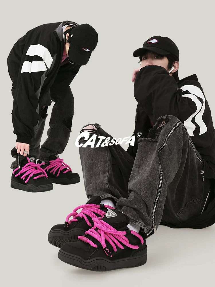 Cat & Sofa “Dreadlocks” Bread Sneakers 🥖👟 A niche retro street-style design with a chunky, cushioned feel for all-day comfort. Cool, bold, and easy to style—perfect for skating, casual fits, and everyday wear.