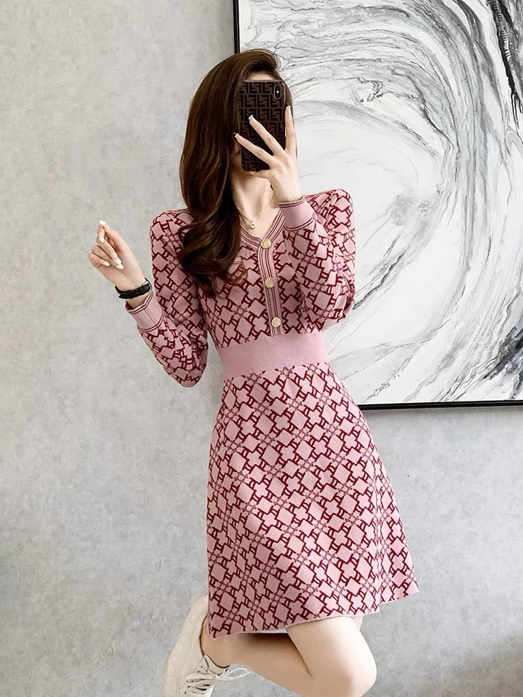 French style waist slimming pink sweater skirt 2023 new autumn and winter women's small knitted dress (V5517)