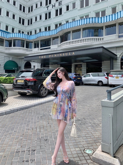 Hotdog hot dog is very spicy [Original Blue Danube Love] Lace-Up Dress with Sling Skirt