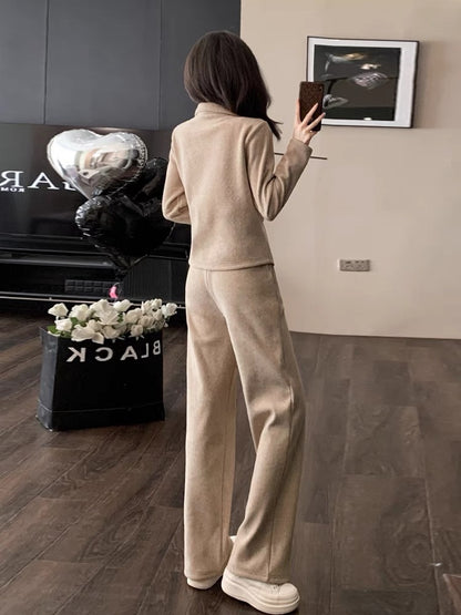 Internet celebrity sports and leisure suits for women in autumn and winter, slim and fashionable, street style, velvet and thickened sweatshirts and jackets, two-piece set