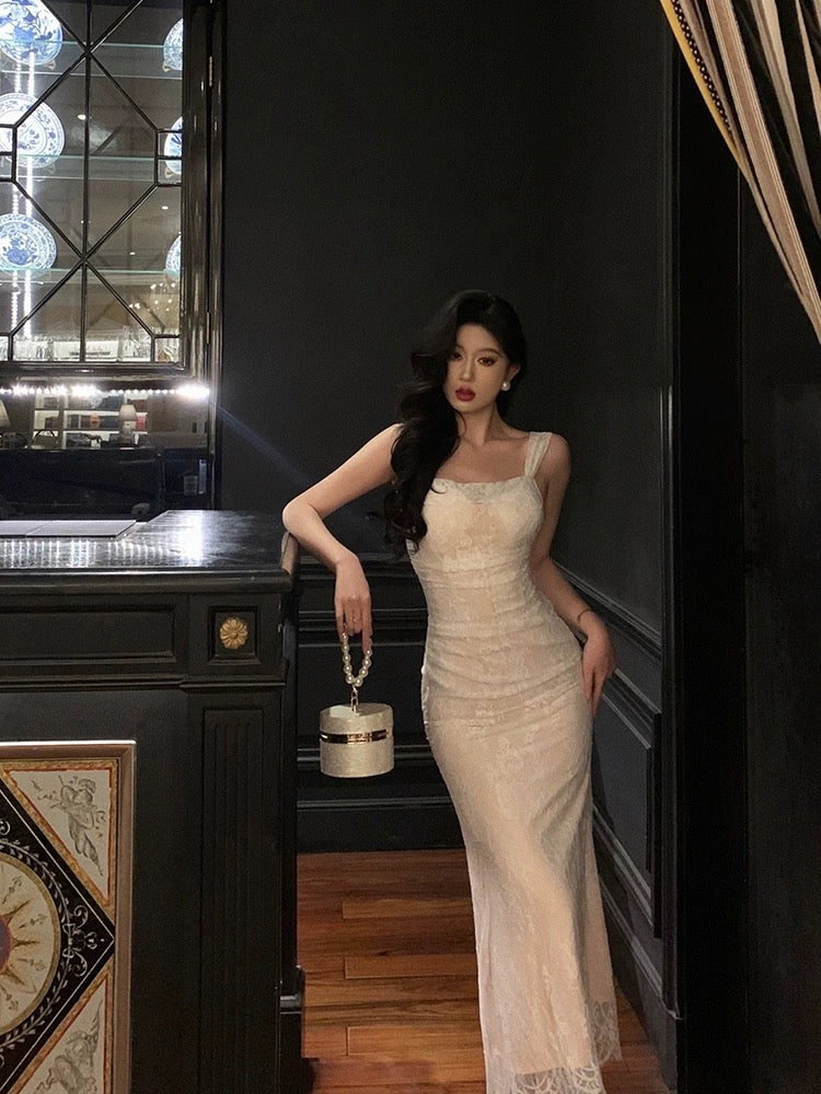 Ge Fuwen White lace suspender dress female 2024 summer new niche design temperament waist long skirt