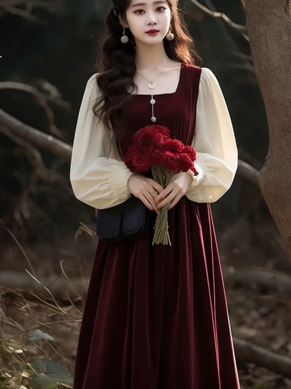 French high-end, super nice-looking little fragrant style retro velvet red dress women's autumn engagement dress toasting dress