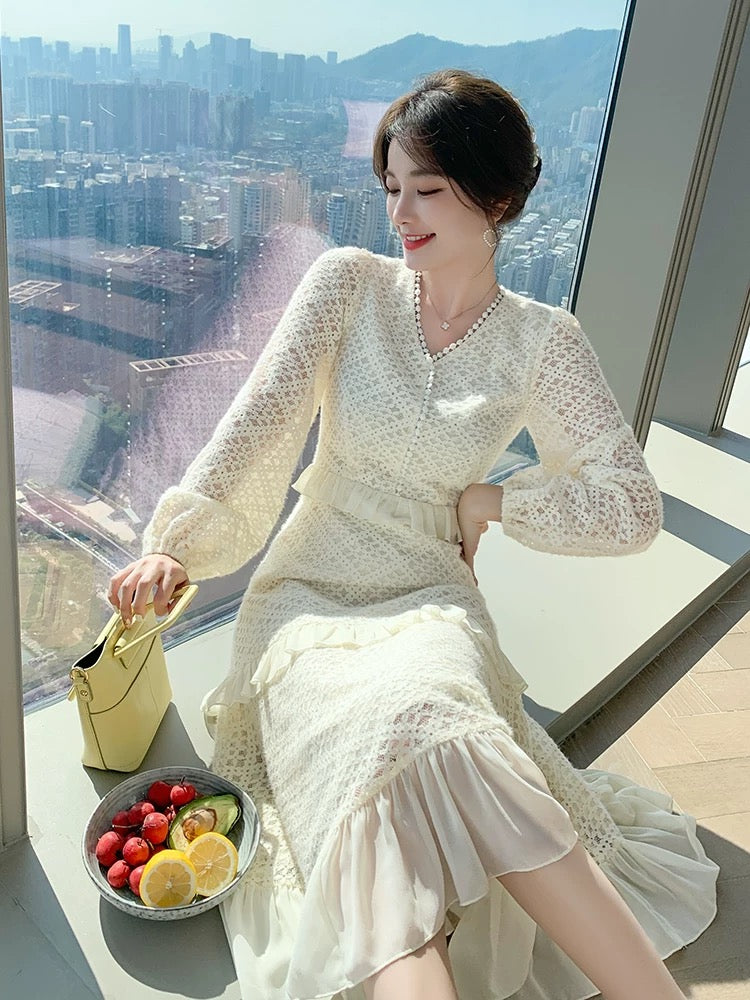 High-end temperament lace princess skirt 2023 autumn new women's light luxury French niche mid-length dress