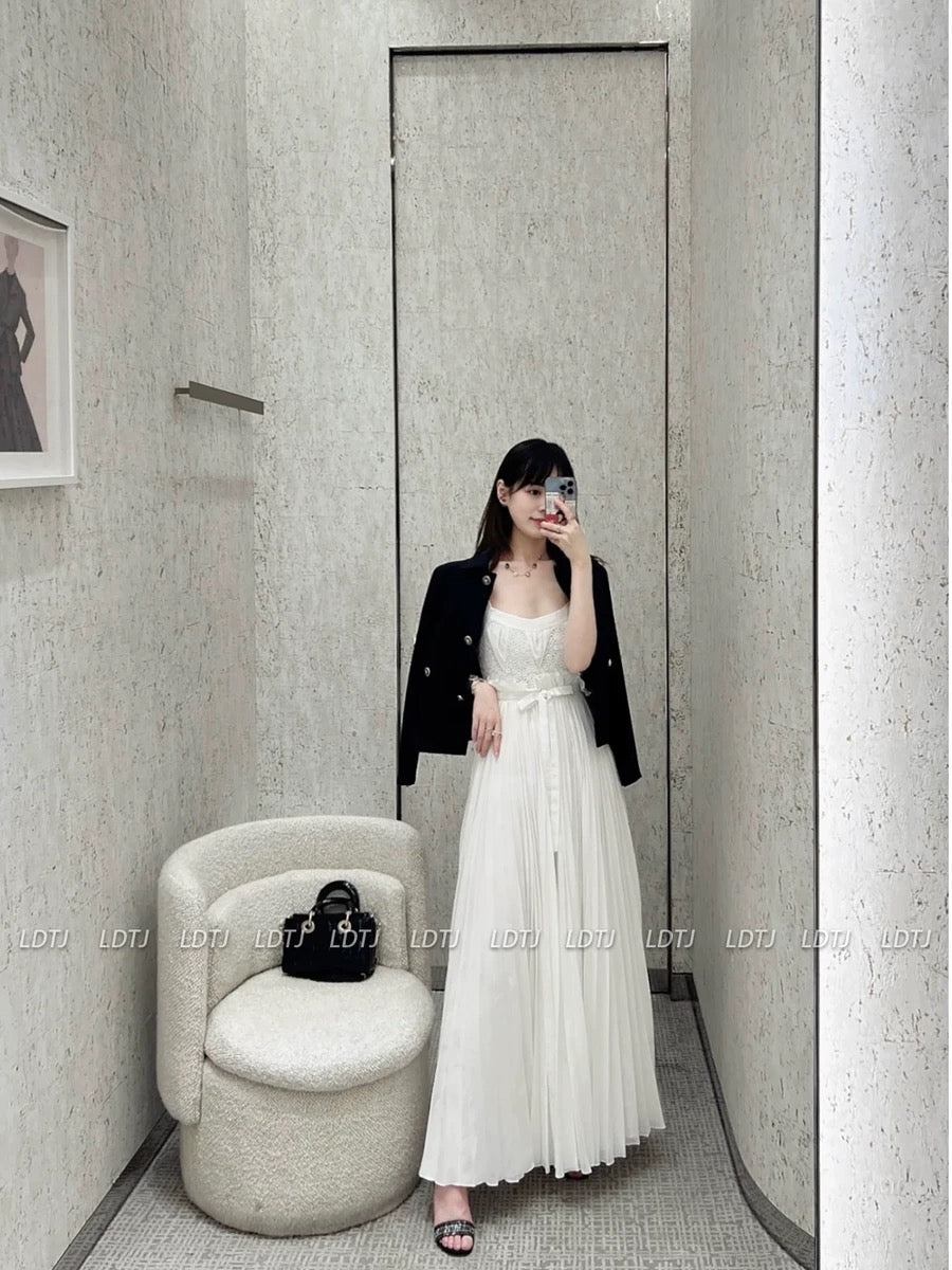 LDTJ Haute Couture 23 Xia Xindi or Hepburn style French retro daughter lace flower suspender dress dress for women