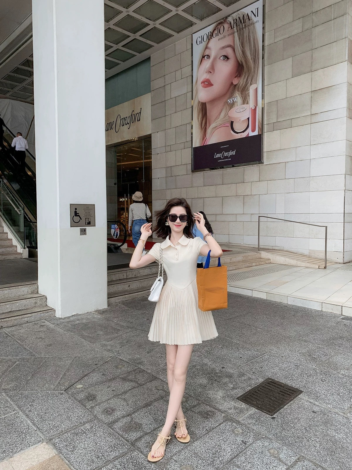 "Ready stock" Fish Rabbit's Rabbit Chanel style short-sleeved dress for women with new style doll collar and pleated skirt