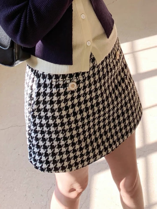 Juicecola Xiaoxiang style Korean retro houndstooth short skirt women's autumn new culottes