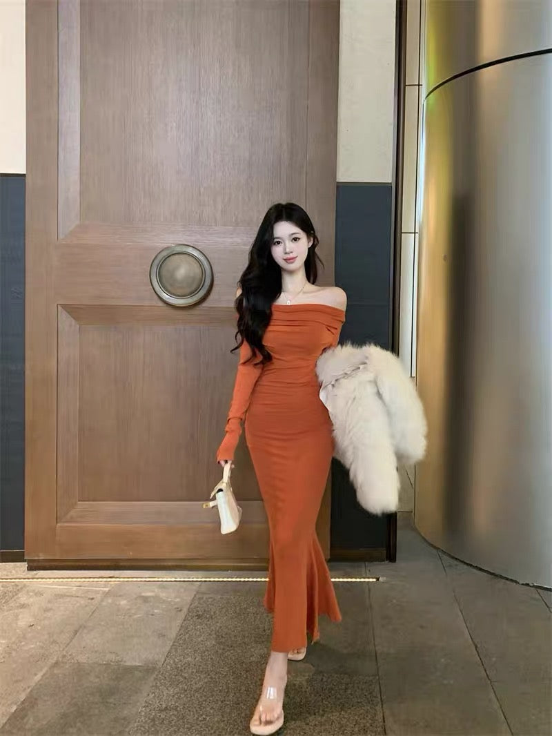 Temperament one-shoulder long-sleeved dress for women in autumn and winter French style unique and beautiful hip-hugging skirt bottoming fishtail long skirt A2266