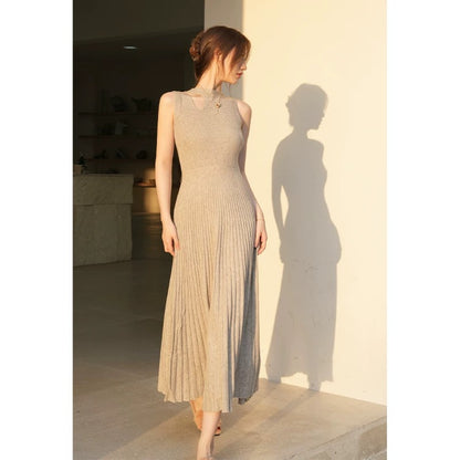 SerioLudere Eggboy is very lazy. Two-color waist slimming inner bottoming knitted skirt pleated long dress D436