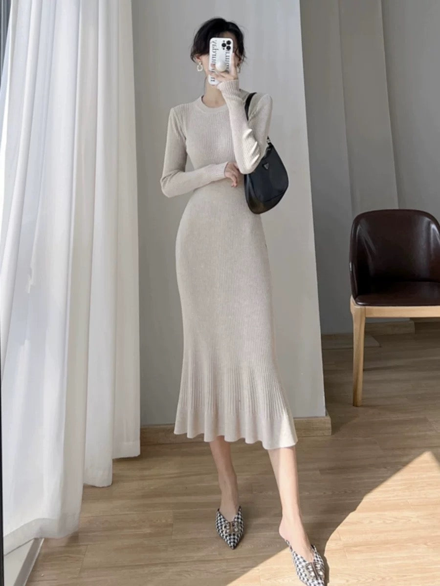 Elegant and temperamental knitted dress for women in autumn and winter, slim and slim fit with coat, over-the-knee ruffled sweater skirt