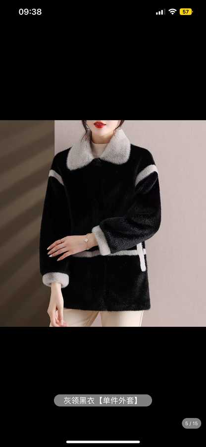 Mom's autumn and winter coat fur integrated 2023 new style 40 and 50 middle-aged and elderly women winter mink coat noble