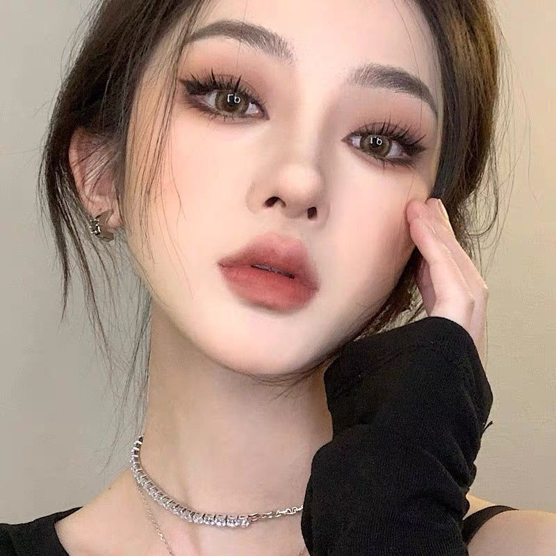 YIcheon Sphinx fashion light luxury good with Korean niche chain splicing short clavicle chain C12