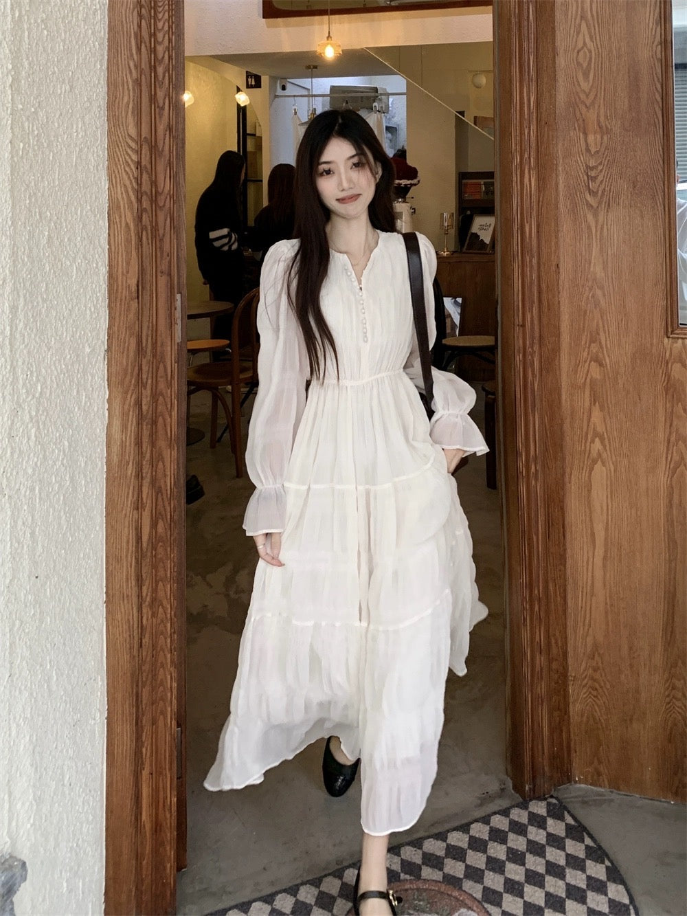 Platycodon French white long-sleeved dress for women spring 2024 new high-end waist slimming long dress