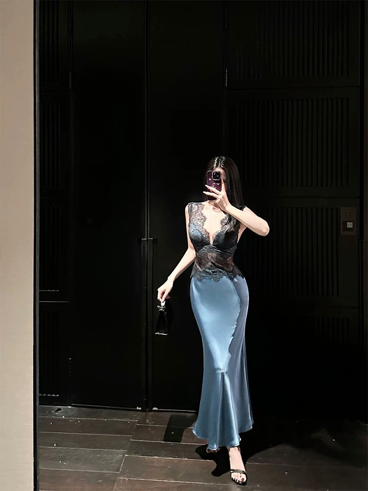 For Fay Goddess of Beauty Comes Blue/Super Heavy Duty Satin Splicing Lace V-neck Sexy Hip-covering Suspender Skirt