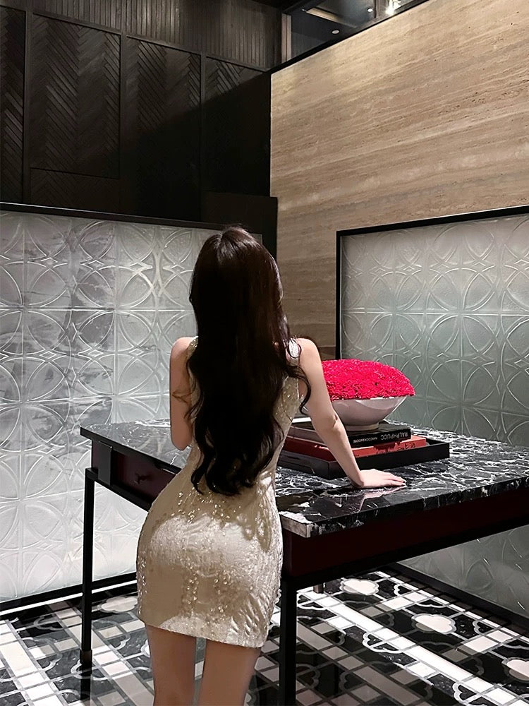 For Fay white sequined high-end V-neck slim hip-covering suspender dress for women summer backless short skirt