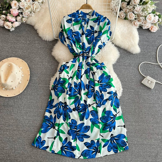 Bohemian seaside holiday beach dress gentle style short-sleeved V-neck waist medium-length A-line plaid dress