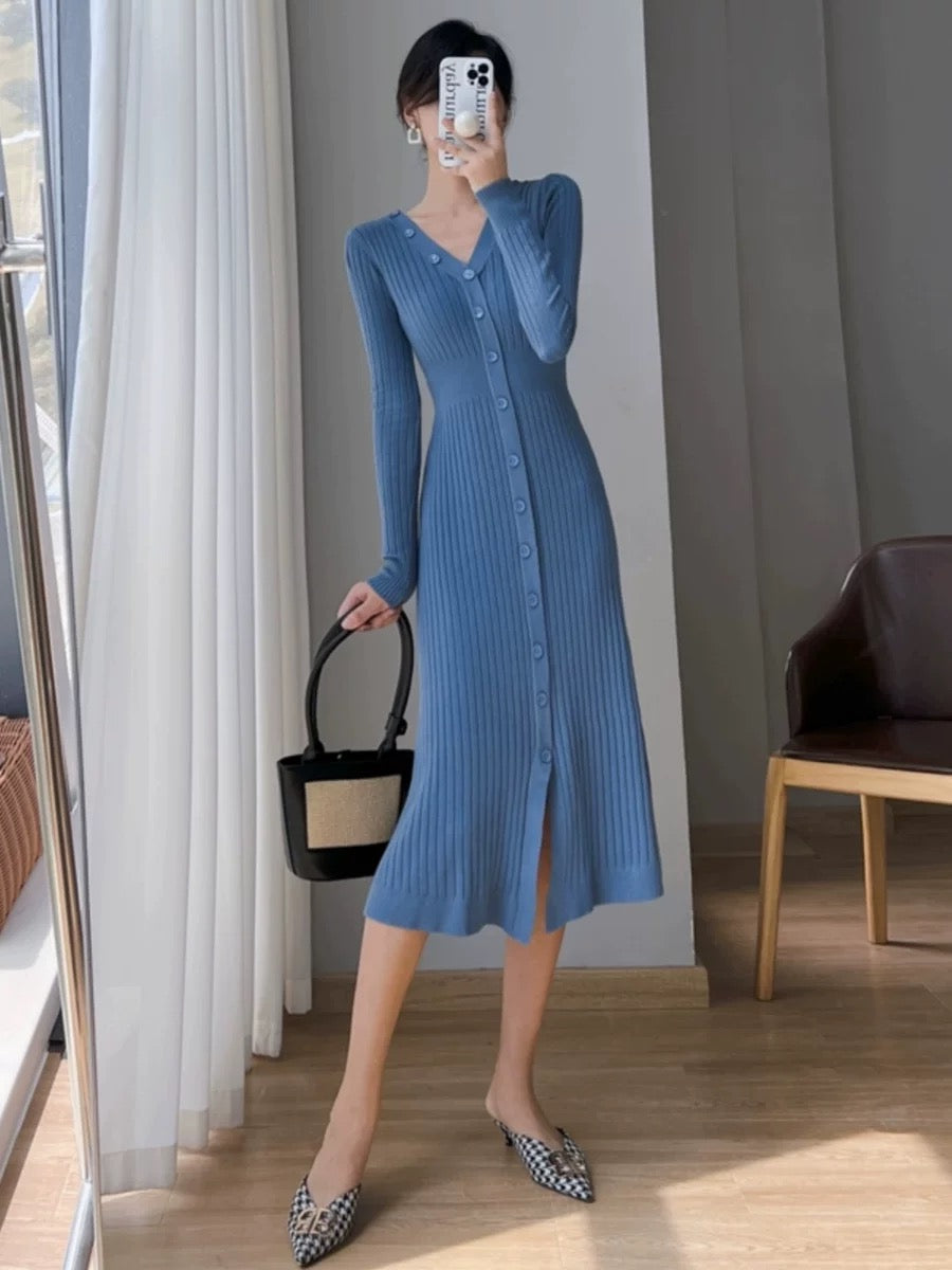 Light and mature V-neck knitted dress for women in autumn and winter, slim-fitting and temperament, mid-length slimming and temperamental fishtail sweater skirt