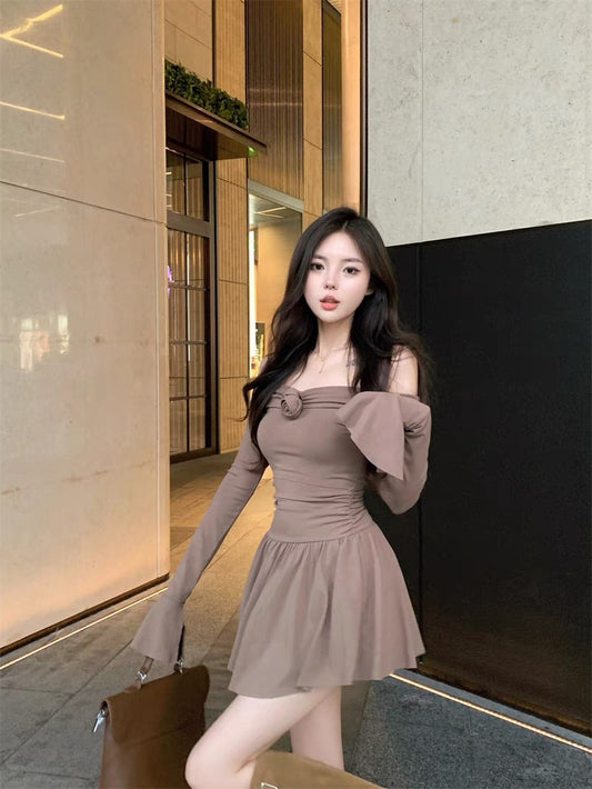 Pure desire one-shoulder long-sleeved dress bottoming waist slimming short skirt women's autumn and winter new tight skirt A2263
