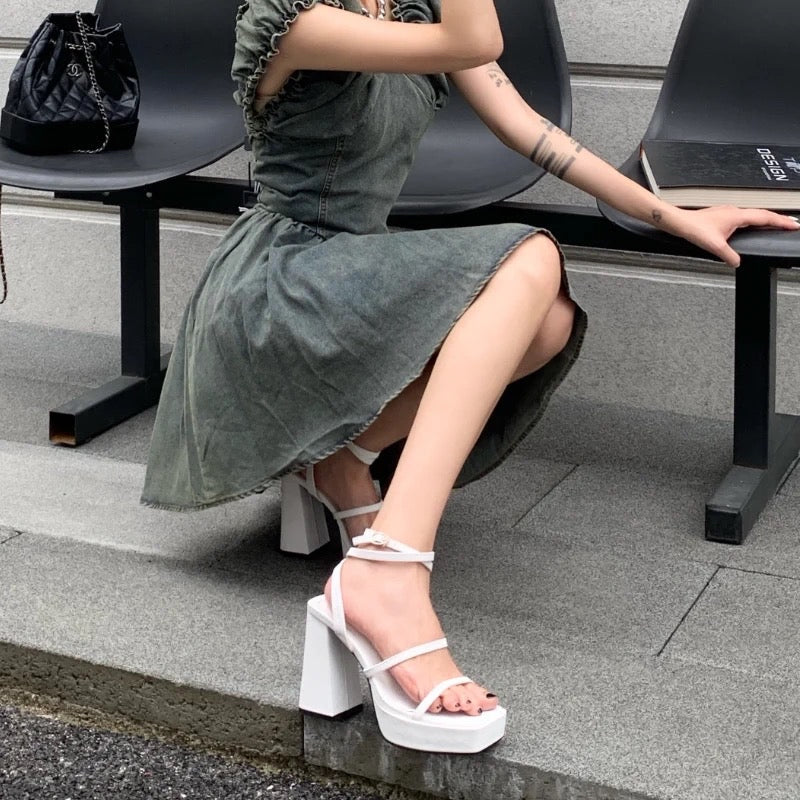 Great height!  One word belt waterproof platform open toe thick heel high heels strap sexy increase thick bottom Roman sandals women
