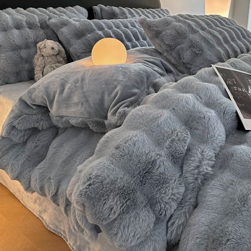Winter rabbit fur milk velvet quilt 200x230 simple quilt cover coral flannel 2 meters four-piece set