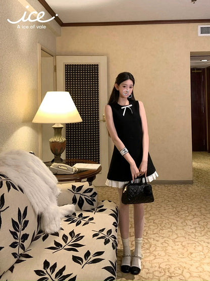 A ice of vale "miu private clothes ~" patchwork skirt dress with sleeveless a-line little black skirt
