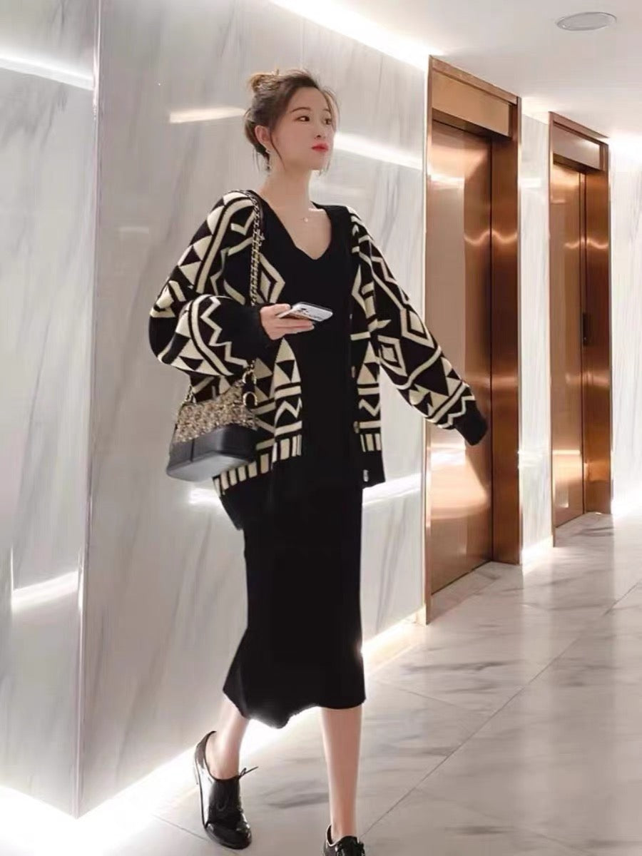 Maternity Autumn Suit Korean Style Loose Sweater 2023 Autumn and Winter Two-piece Fashion Casual Slim Dress (D7775)