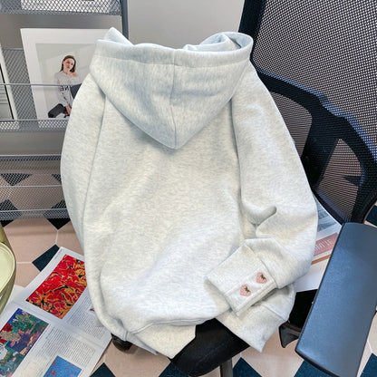 High-grade and beautiful strawberry embroidered half-zip sweatshirt for men and women in spring and autumn, sweet niche college style hooded jacket