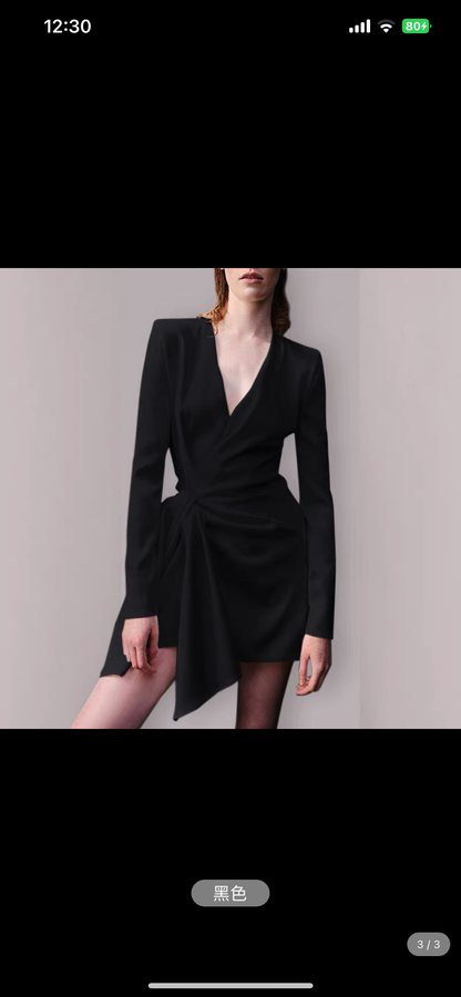 White dress can be worn at ordinary times. Little white dress with certificate. Socialite Xiaoxiang style V-neck long-sleeved design dress. (V8816)