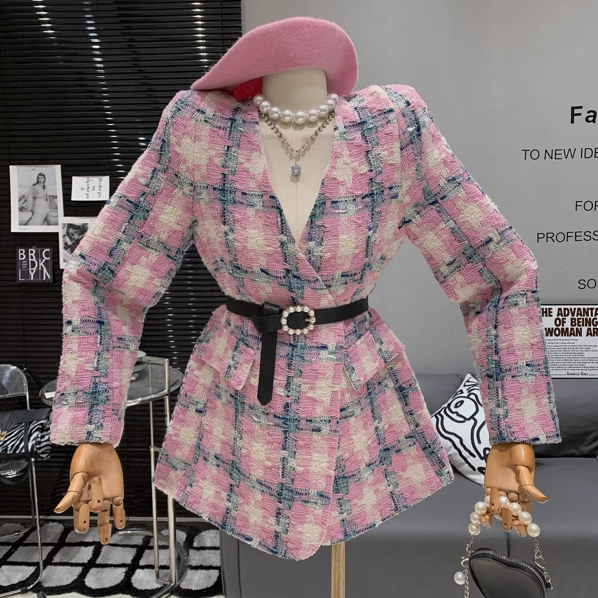 Gentle style ladylike high-end exquisite pink plaid woven small fragrance French V-neck loose long-sleeved jacket T7970