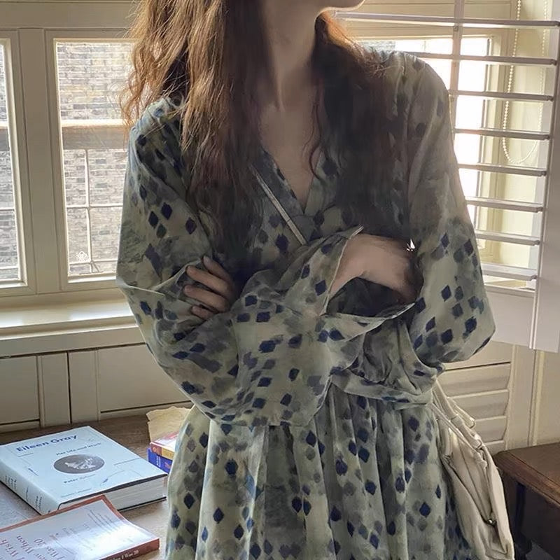 European spring women's 2024 new French style long skirt high-end long-sleeved floral dress spring and autumn D381