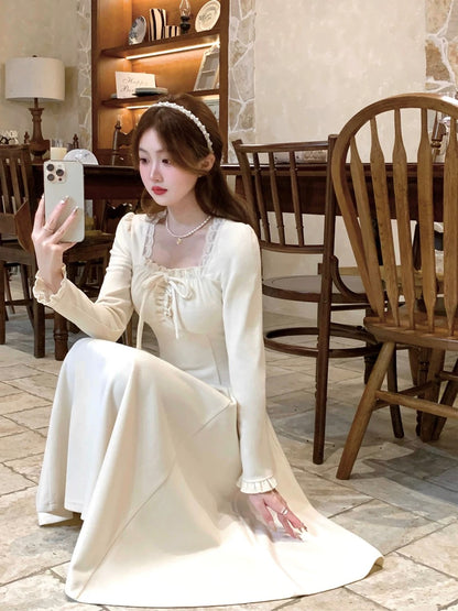Q Girl’s White Dew Lovers/French White Knitted Long Skirt Women’s 2023 Winter Square Neck Dress
