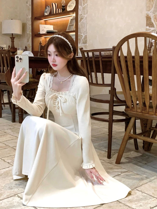 Q Girl’s White Dew Lovers/French White Knitted Long Skirt Women’s 2023 Winter Square Neck Dress