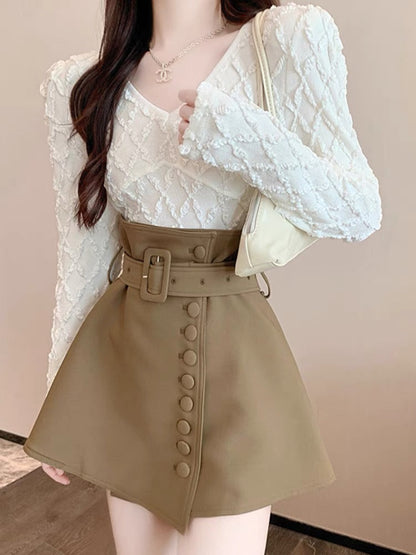 High-waisted A-line skirt for women, autumn design, niche and chic bud skirt, versatile slimming waist short skirt (S0916)