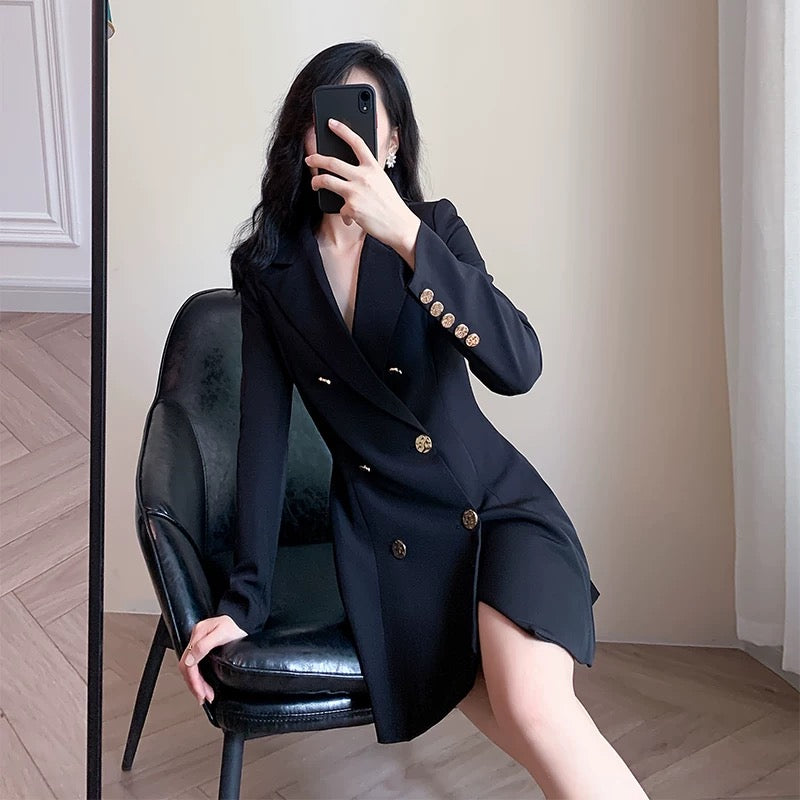 2023 Early Autumn Waist Slimming Fashion Suit Dress Women's Hepburn Style Design Niche Temperament Dress