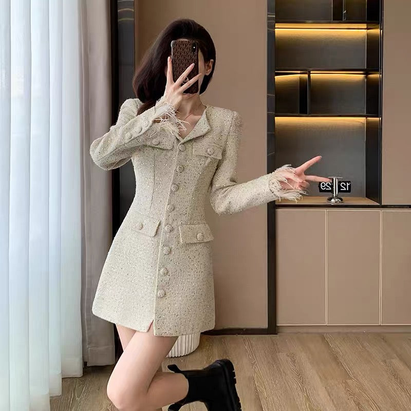 Light luxury small fragrant dress for small women 2023 autumn new style French lady temperament tassel suit skirt short skirt