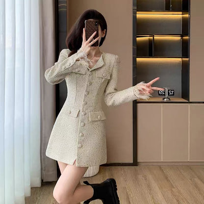 Light luxury small fragrant dress for small women 2023 autumn new style French lady temperament tassel suit skirt short skirt