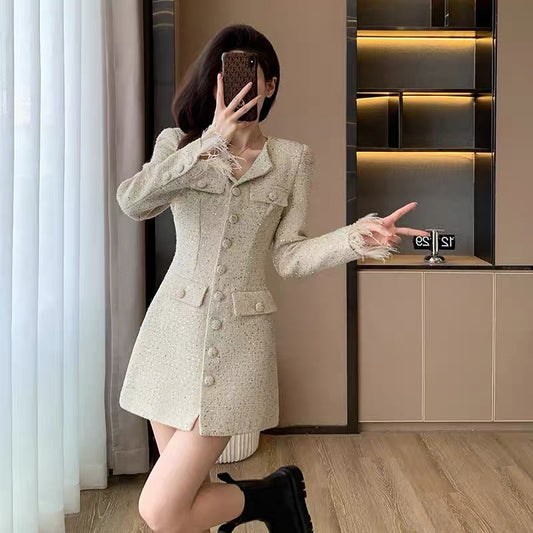 Light luxury small fragrant dress for small women 2023 autumn new style French lady temperament tassel suit skirt short skirt