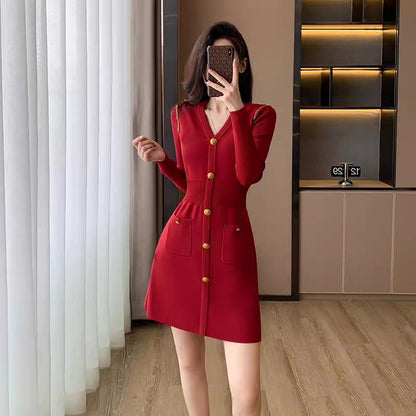 Xiaoxiangfeng red dress 2023 new winter women's high-end inner wear temperament slim knitted skirt for women