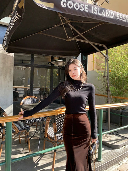 Smoker's white half turtleneck bottoming shirt for women in autumn and winter, thin high-grade slim-fitting knitted long-sleeved top