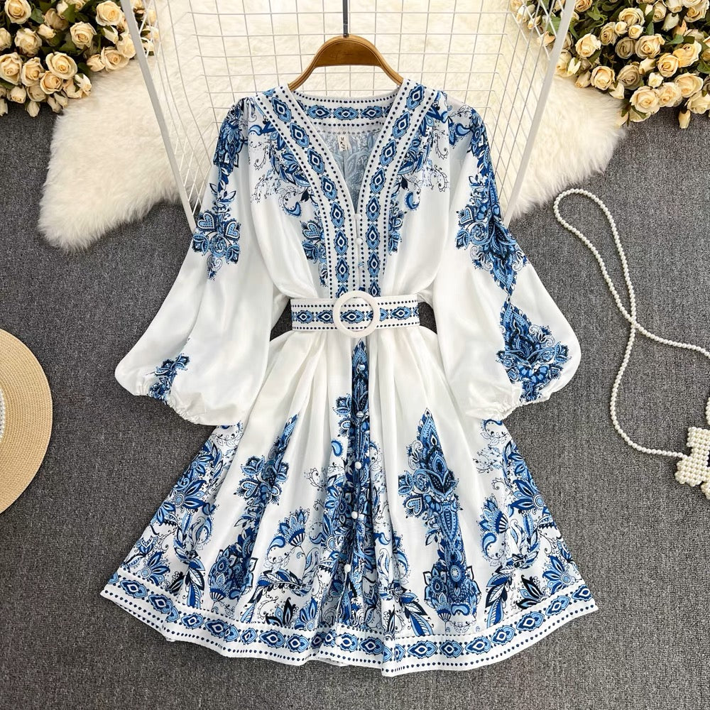 Spring and Autumn Commuting Retro Palace Style Positioned Print Lantern Sleeve V-neck Waist Slimming Single-breasted A-Line Dress
