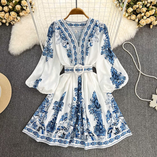 Spring and Autumn Commuting Retro Palace Style Positioned Print Lantern Sleeve V-neck Waist Slimming Single-breasted A-Line Dress